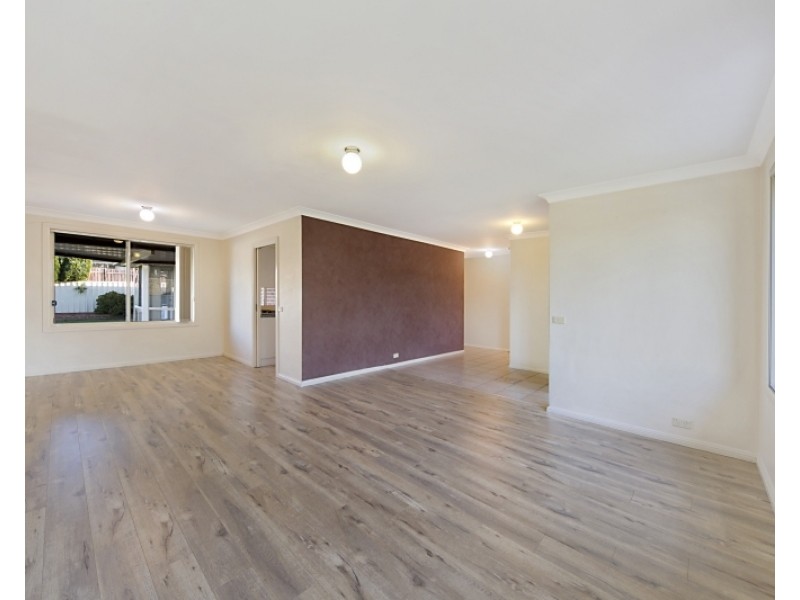 46 Thompson Crescent, Glenwood NSW 2768