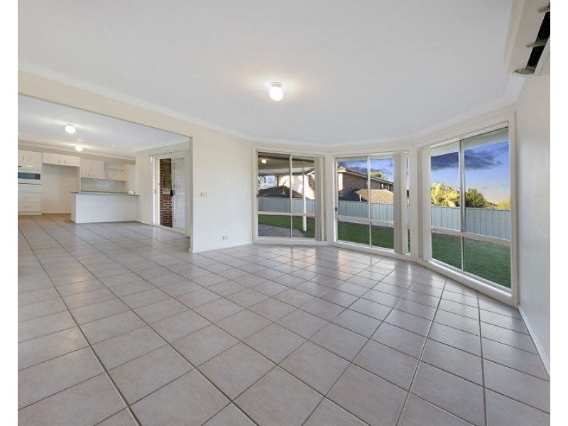 46 Thompson Crescent, Glenwood NSW 2768