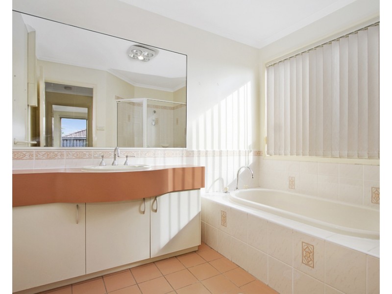 27 Knightsbridge Avenue, Glenwood NSW 2768