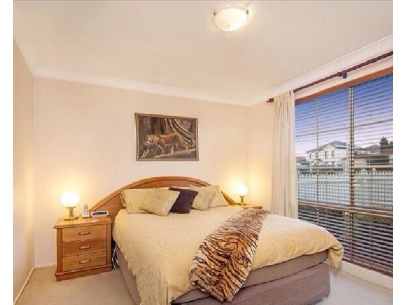 2 Amuet Place, Glenwood NSW 2768