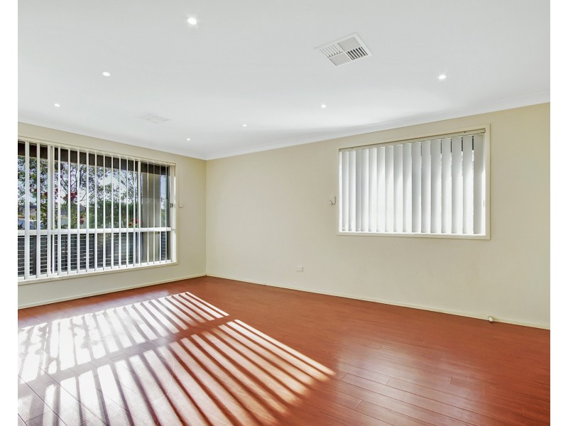 41 Currawong Street, Glenwood NSW 2768