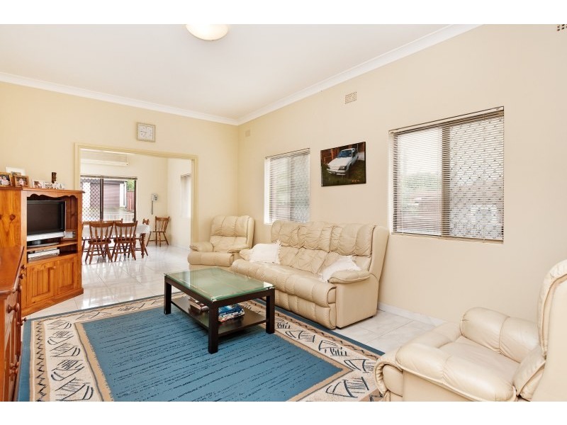 11 Moala Street, Concord West NSW 2138