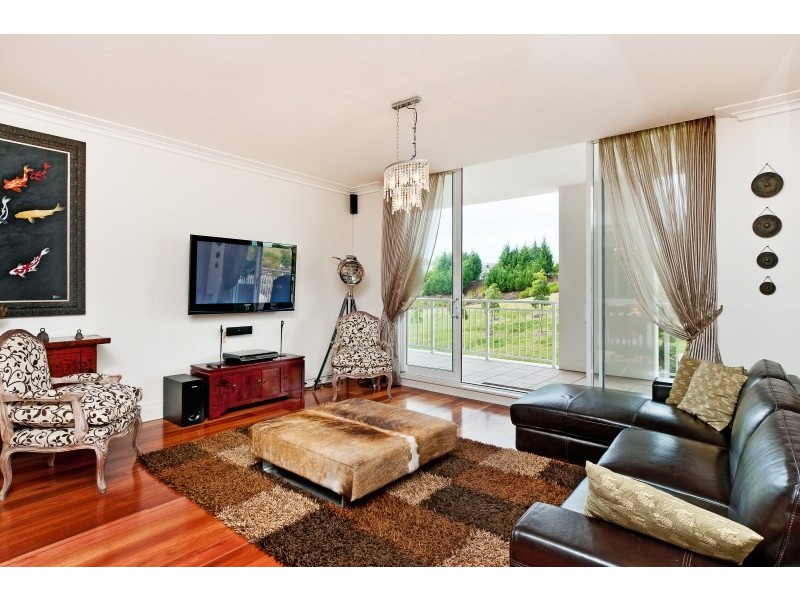 308/15-17 Peninsula Drive, Breakfast Point NSW 2137