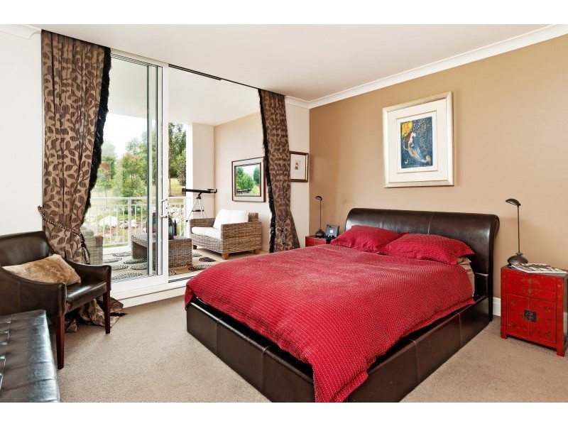 308/15-17 Peninsula Drive, Breakfast Point NSW 2137