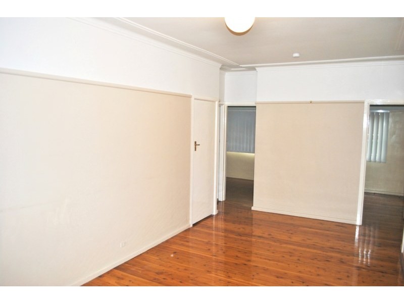 3 Hervey Street, Georges Hall NSW 2198