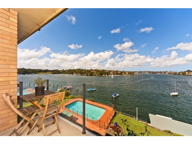 22/18 Walton Crescent, Abbotsford NSW 2046