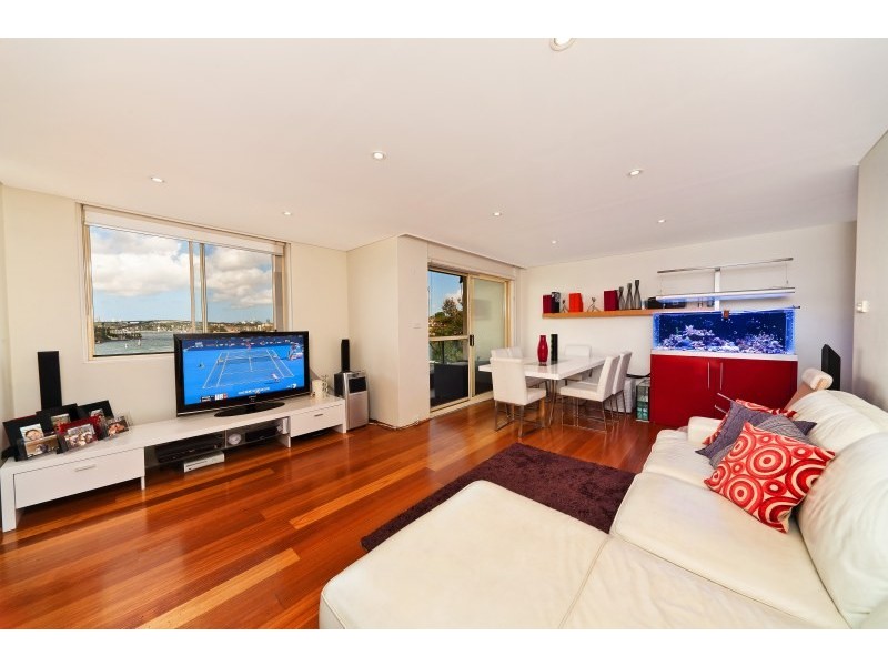 22/18 Walton Crescent, Abbotsford NSW 2046