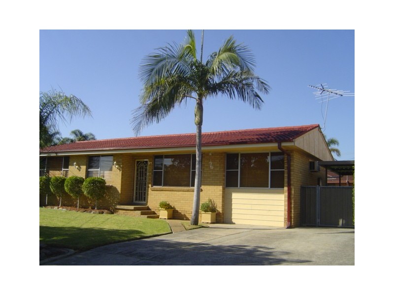 17 Kurrajong Avenue, Georges Hall NSW 2198