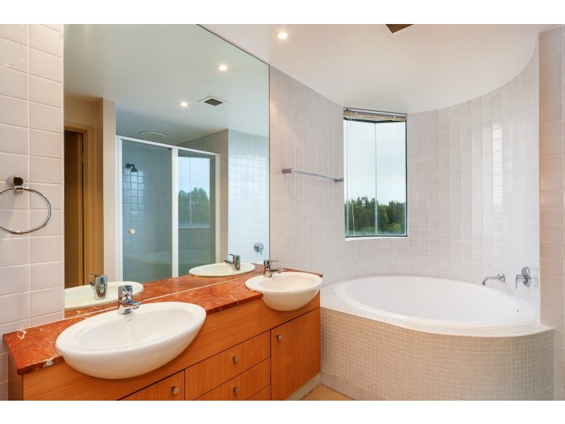 75/29 Bennelong Parkway, Wentworth Point NSW 2127