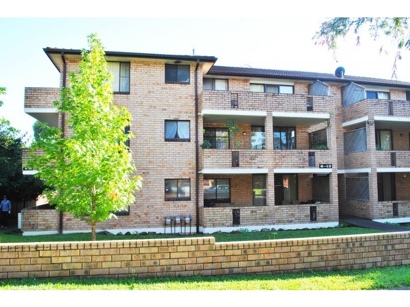 4/8-12 Hixson Street, Bankstown NSW 2200