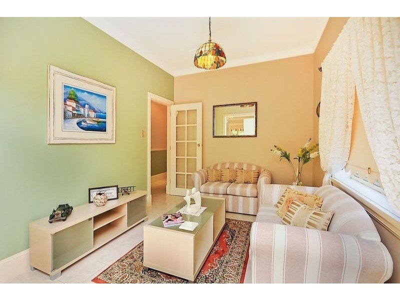 19 Cowper Street, Campsie NSW 2194