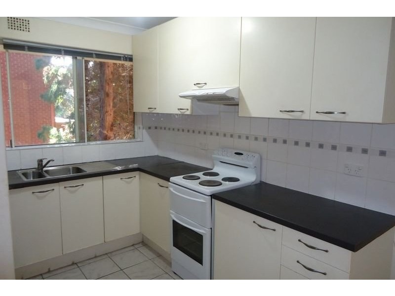 1/10-14 Burlington Road, Homebush NSW 2140