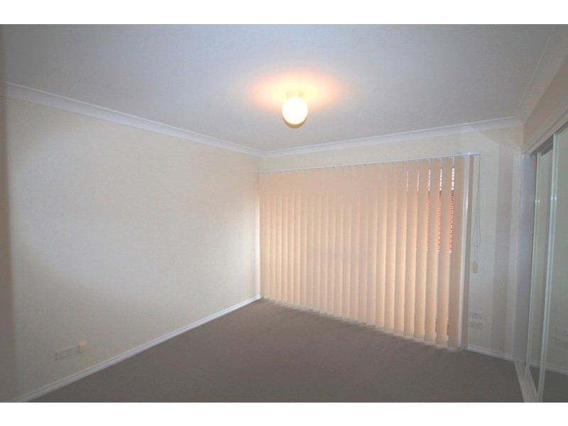 9/2 Station Avenue, Concord West NSW 2138