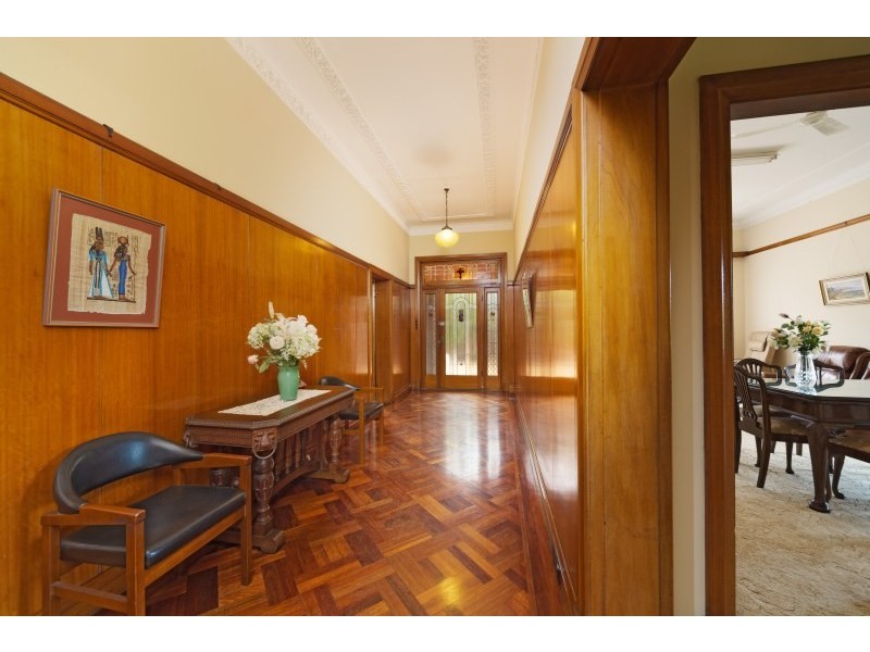 8 Minna Street, Burwood NSW 2134