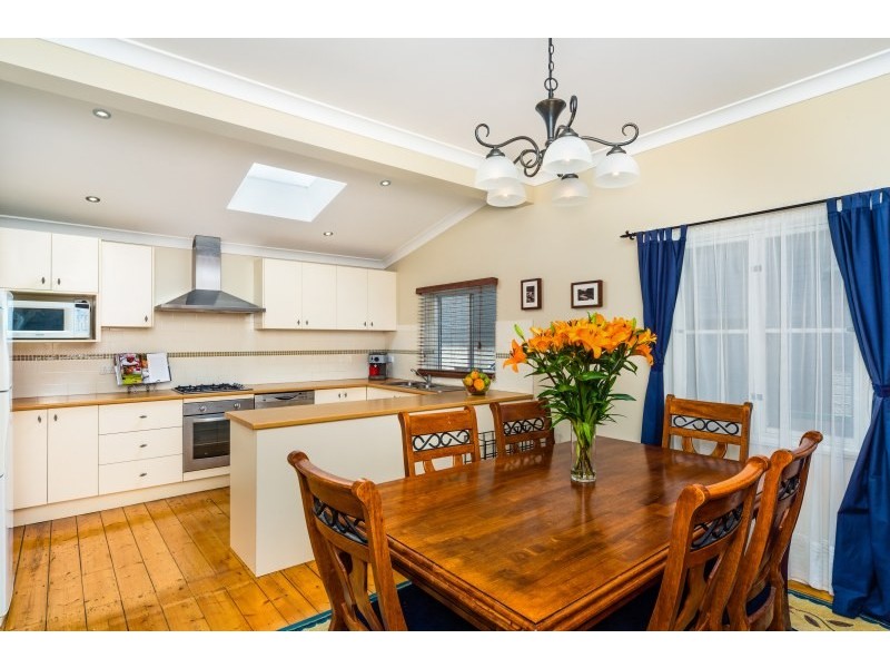 18 Bennett Avenue, Strathfield South NSW 2136