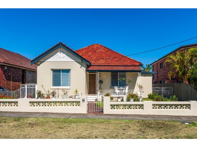 27 Lennartz Street, Croydon Park NSW 2133