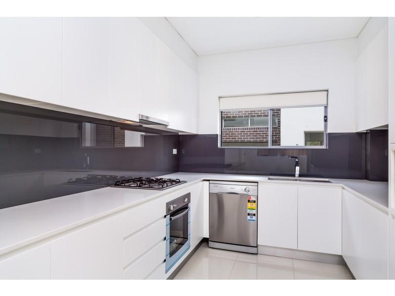 /30 Pheasant Street, Canterbury NSW 2193