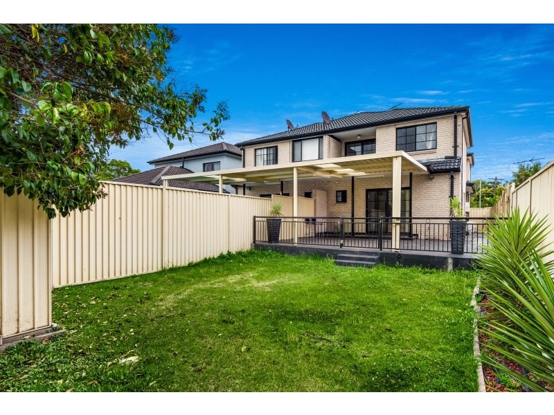 171a Noble Avenue, Greenacre NSW 2190