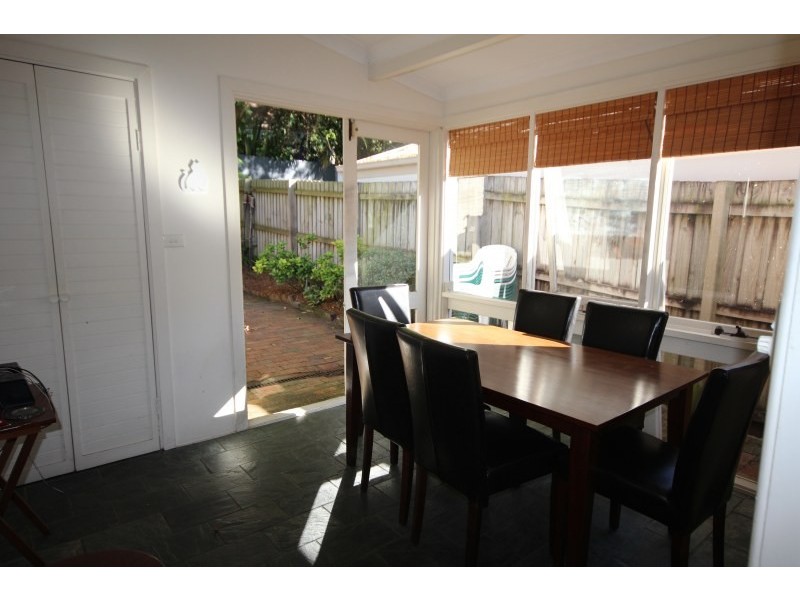 10 Moore Street, Rozelle NSW 2039