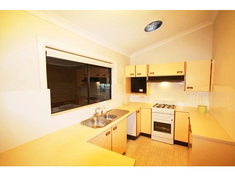 8 Linda Street, Belfield NSW 2191