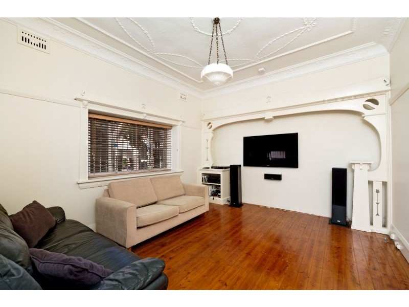 42 Paisley Road, Croydon NSW 2132