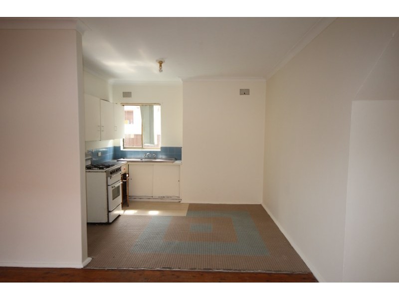 Unit 1/18 Northcote Street, Canterbury NSW 2193