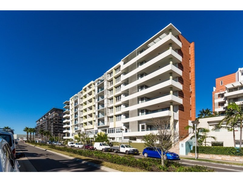 Unit 808/6 Nuvolari Place, Wentworth Point NSW 2127