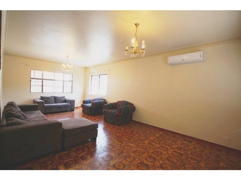 15 McKern Street, Campsie NSW 2194