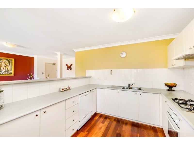 8/11 Settlers Boulevard, Liberty Grove NSW 2138
