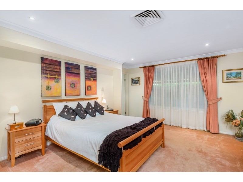 39 Balmoral Crescent, Georges Hall NSW 2198