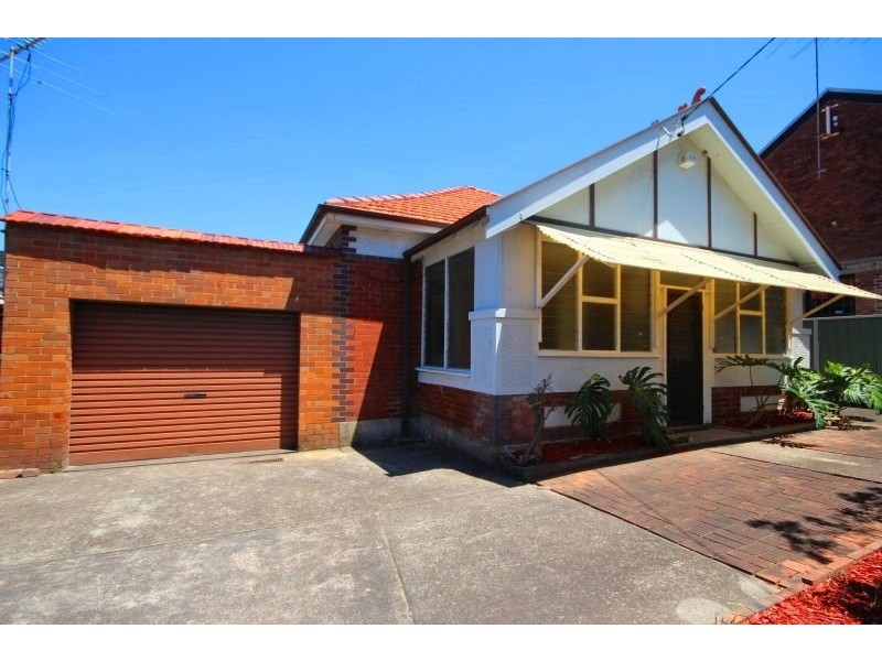1 Edward Street, Strathfield South NSW 2136