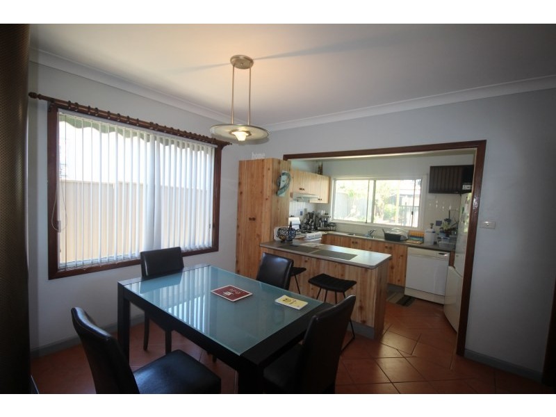 32 Blenheim Street, Croydon Park NSW 2133