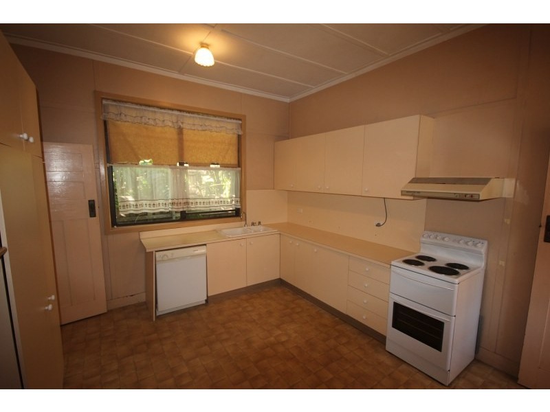 2/23 Badminton Road, Croydon NSW 2132