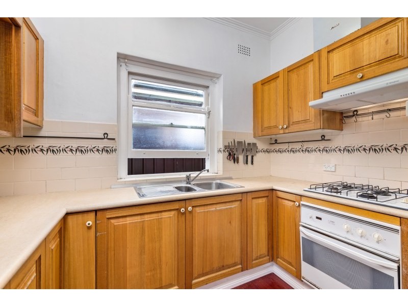 8a Gladstone Street, Burwood NSW 2134