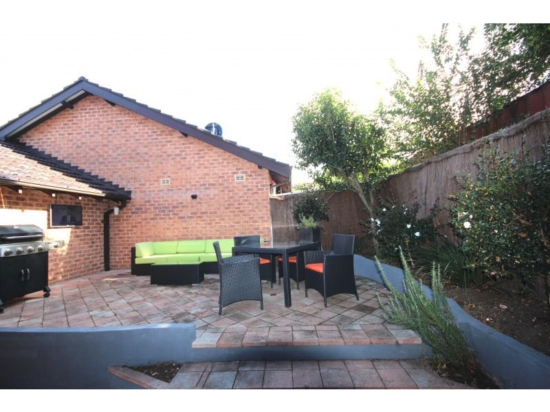 8/32-34 Melford Street, Hurlstone Park NSW 2193