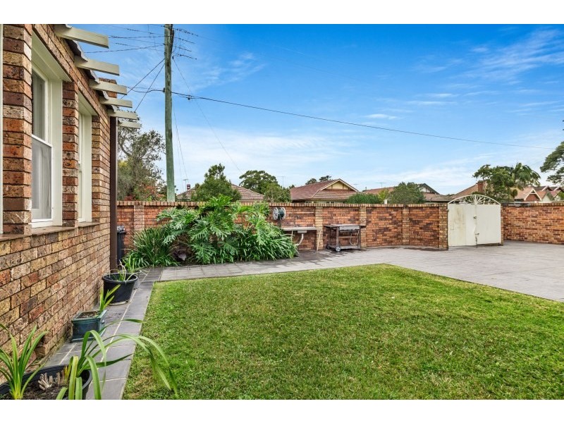 28 Woodside Avenue, Strathfield NSW 2135