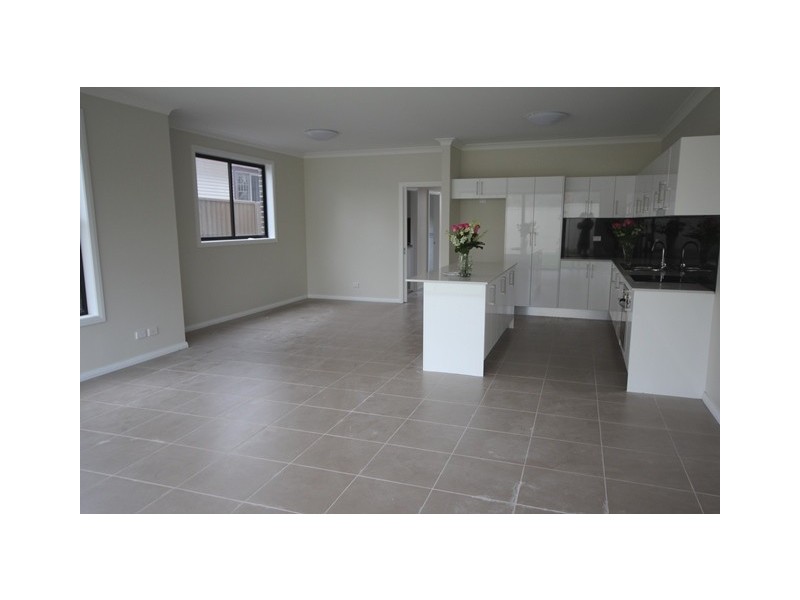 27 Margaret Street, Fairfield West NSW 2165