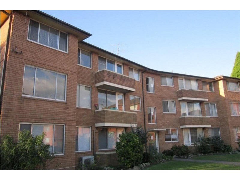 1/2 Mooney Street, Strathfield South NSW 2136