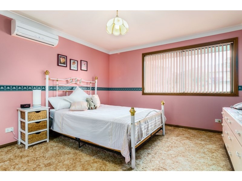 4/40-42 Carnavon Crescent, Georges Hall NSW 2198