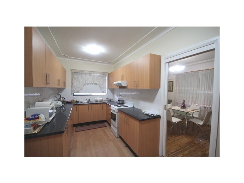 32 Cragg Street, Condell Park NSW 2200