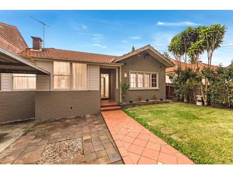 22 Bazentin Street, Belfield NSW 2191