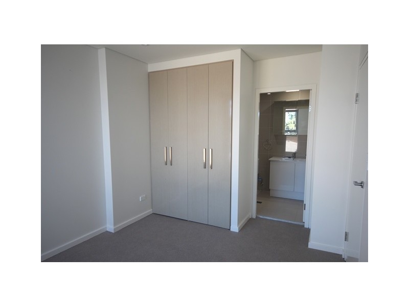 PH05/6-12 Courallie Avenue, Homebush West NSW 2140