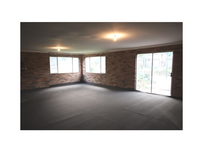 42 Binalong Road, Pendle Hill NSW 2145