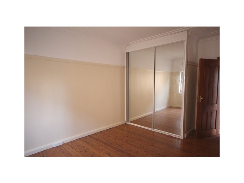 42 Binalong Road, Pendle Hill NSW 2145
