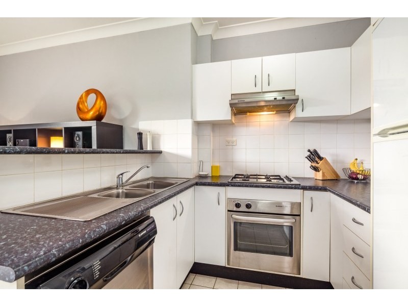 11/16 Sadlier Crescent, Petersham NSW 2049