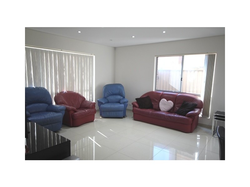 1b Baden Avenue, Bass Hill NSW 2197