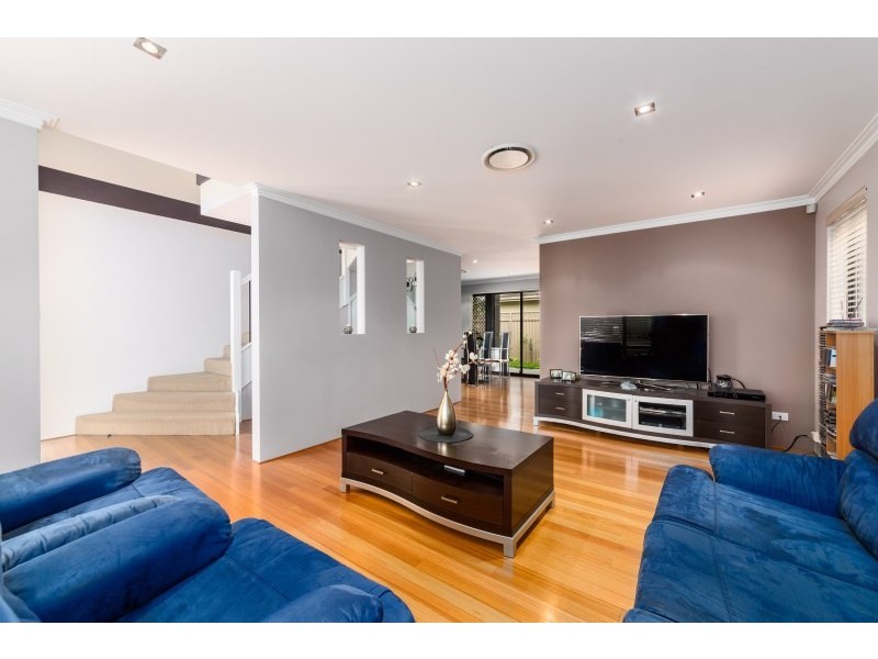 200 Lambeth Street, Picnic Point NSW 2213