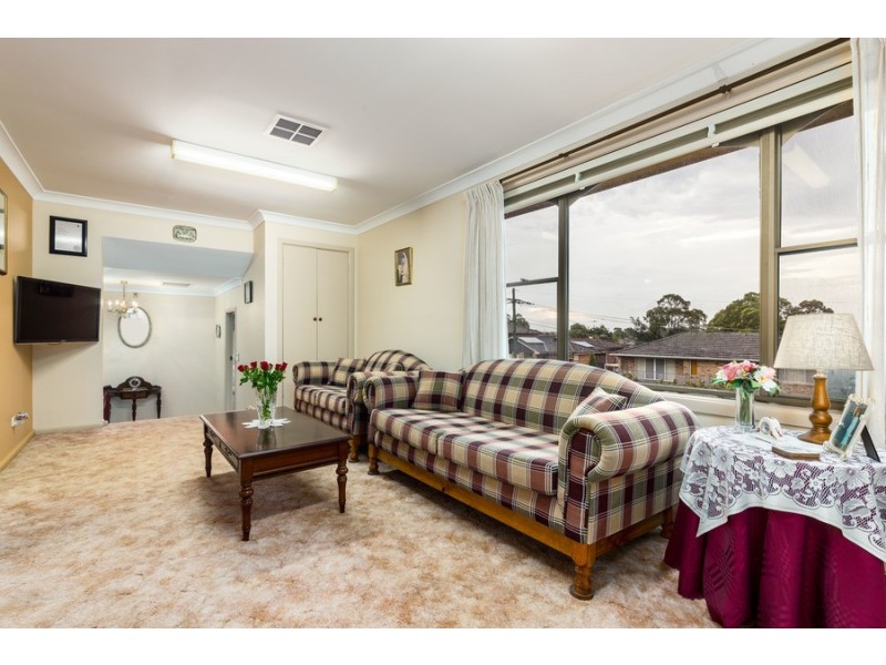 7 Pennington Avenue, Georges Hall NSW 2198