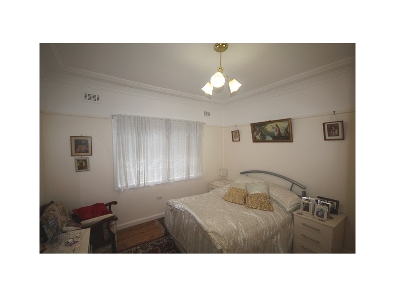 32 Cragg Street, Condell Park NSW 2200