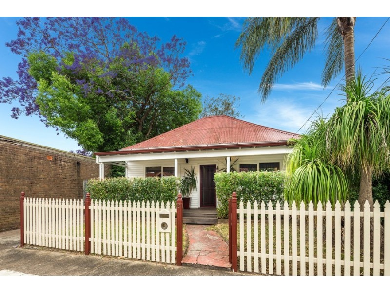 2 Lion Street, Croydon NSW 2132